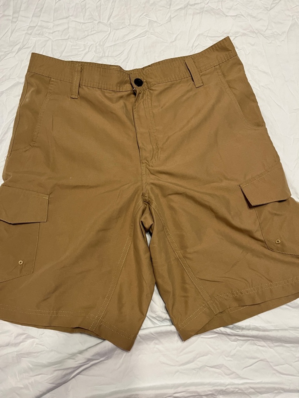 Magellan Outdoors Men's Cargo Shorts in Tan